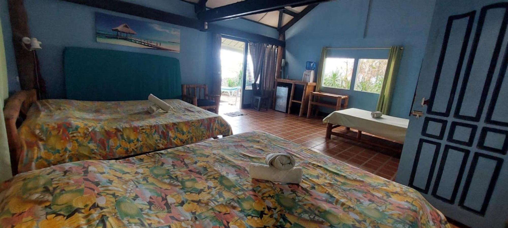 Ravenala Beach Bungalows Moalboal Exterior foto